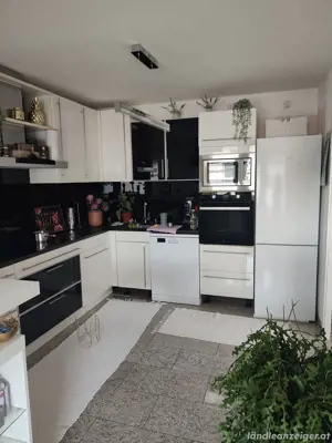 sehr schöne Starterwohnung   