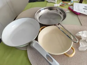 3 Markenpfannen, 2x Riess und 1x Kelomat günstig zu verkaufen !!!