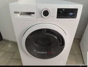 Waschtrockner Waschmaschine Bosch  8Kg 5Kg Serie 4 1Jahr Garantie 