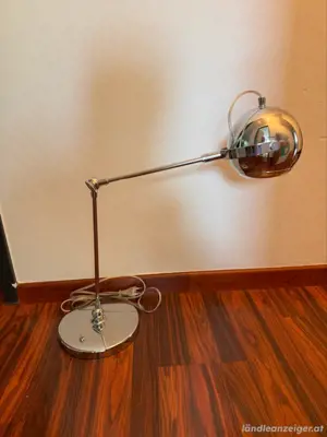 Schreibtischlampe