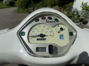 Piaggio Vespa LX 50 Bild 5
