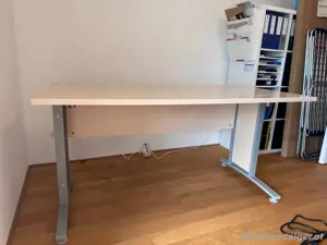 Schreibtisch 150x80cm - Gratis