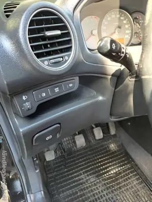 Auto Kia Carens  Bild 7