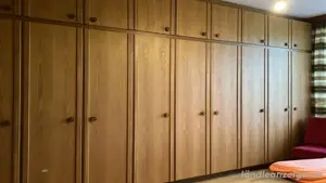 Kleiderschrank zu verschenken Bild 2