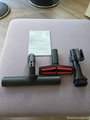 Bosch serie 6 BGC41 HYG . Boden- staubsauger weib mit zubehör Bild 5