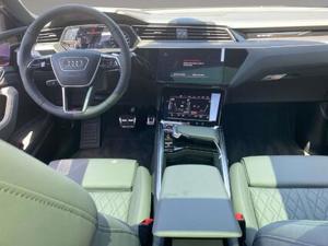Audi SQ8 Bild 10