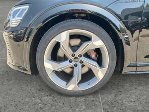 Audi SQ8 Bild 14