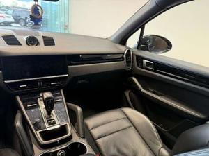 Porsche Cayenne Bild 11