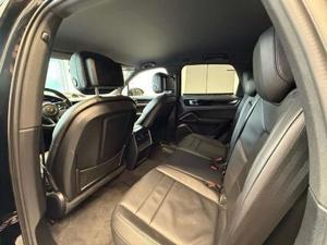 Porsche Cayenne Bild 12