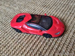 Kleines Metall Spielzeugauto
