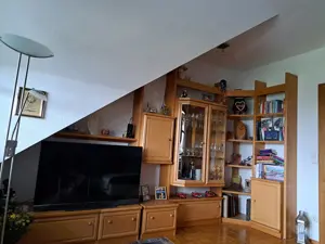 Wohnzimmerwand