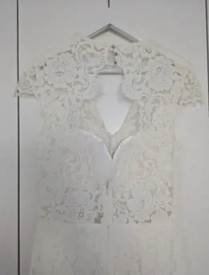 Spitzenkleid (Hochzeit) Bild 2