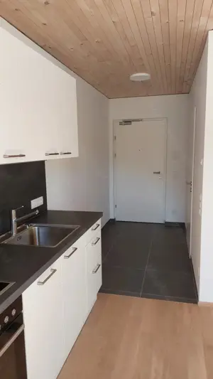 Neubau 2-Zimmer-Apartment im 2. OG mit Sonnen-Balkon in Top Lage nähe Messepark in Dornbirn Bild 3
