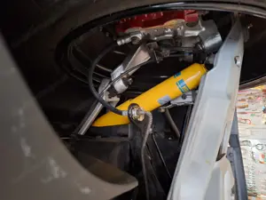 Verkaufe Corvette Convertible C4 mit V8 LT1 Motor Bild 7