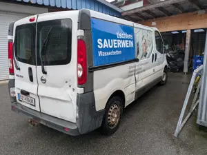 Nissan Primastar BJ 2007 günstig abzugeben Bild 2