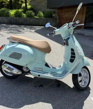 Vespa GTS 300 ABS Bild 7