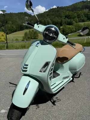 Vespa GTS 300 ABS Bild 4