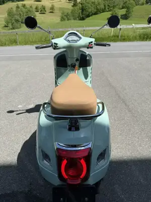 Vespa GTS 300 ABS Bild 6