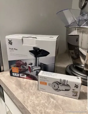 WMF Küchenmaschine Profi Plus mit  Fleischwolf+Spritzgebäckvorsatz  Bild 4