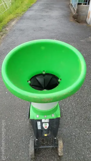 Häcksler Viking GE250 Schredder Gartenhäcksler Bild 3