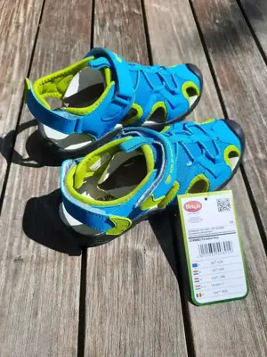 Sandalen Gr.35 NEU
