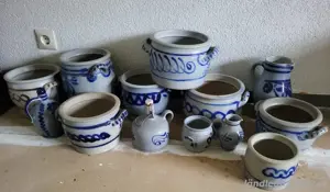 Steintöpfe im Set
