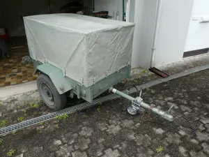 PKW Anhänger Marke Eigenbau ohne Bremse