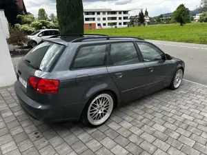 Aufi A4 2.0 S-line Bild 5