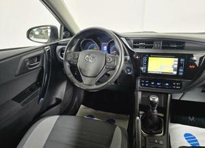Toyota Auris Bild 6