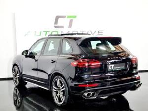 Porsche Cayenne Bild 4