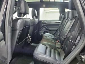 Porsche Cayenne Bild 11