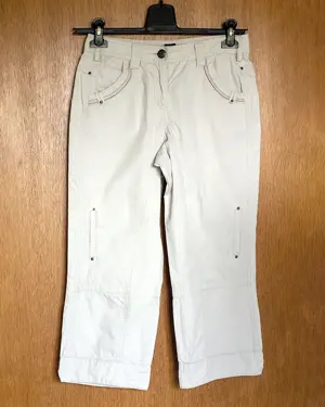 Diverse Damenhosen und 3-viertel Jeans, Gr. 36; Damenjeans, kurze Hosen, Sommerhosen, Jeanshosen   Bild 6