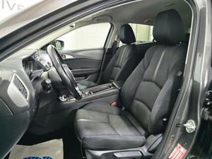 Mazda 3 Bild 8