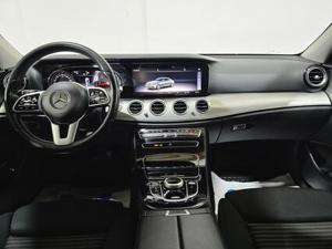 Mercedes-Benz E-Klasse Bild 8