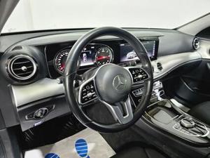 Mercedes-Benz E-Klasse Bild 6