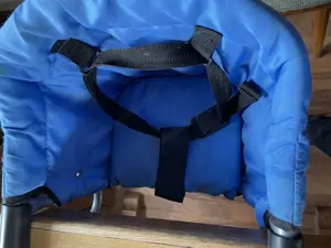 Baby-Kindersitz für Tisch Bild 3