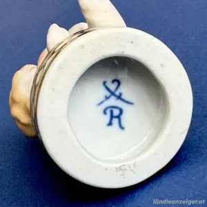 Porzellanfigur Bild 3