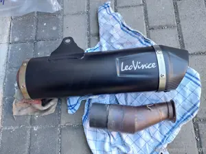 Husqvarna   KTM Auspuff Euro5 Bild 4