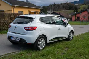 Renault Clio 0.9 TCe 90 Limited | EZ   km | Pickerl neu | 8-fach bereift Bild 2