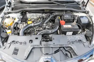 Renault Clio 0.9 TCe 90 Limited | EZ   km | Pickerl neu | 8-fach bereift Bild 8
