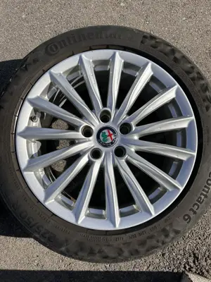 Alfa Romeo Giulia Alufelgen 17 Zoll Bild 5