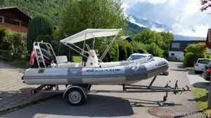 Festrumpfschlauchboot