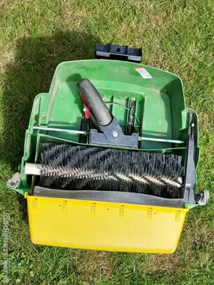 Rolly Toys Kehrmaschine Bild 3