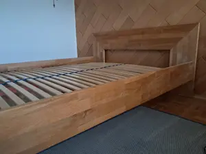 Französisches Bett aus Holz