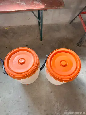 Plastikfässer Bild 2