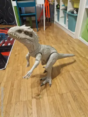 Indominus Rex Bild 2