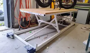 Motorrad Hebebühne 