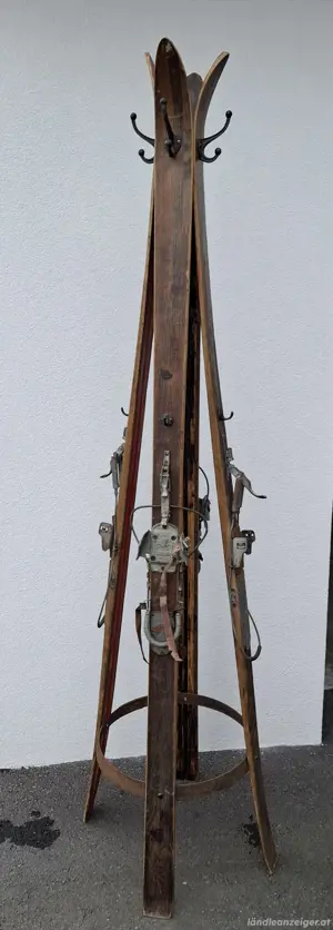 Garderobe Ski Einzelstück 