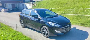 Hyundai i30 Kombi 1.6crdi Bild 3
