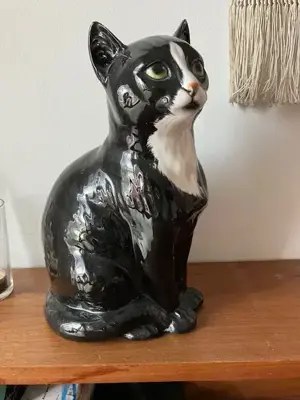 Katzenfigur schwarz-weiß Keramik - ein Schnäppchen!